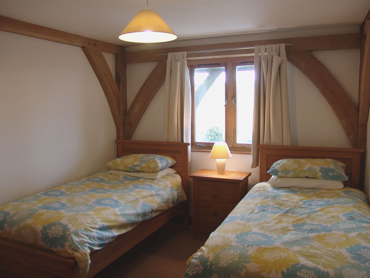 Craken Wartha Crackington Haven Twin Bedroom