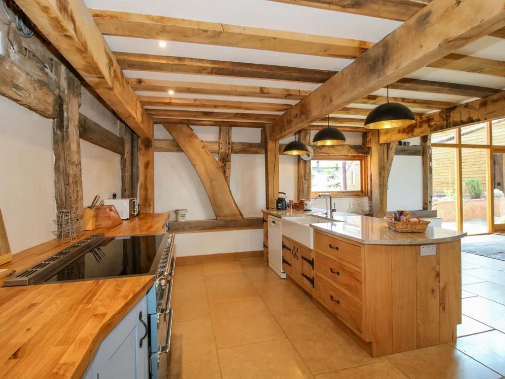 Crook Barn Worcestershire9
