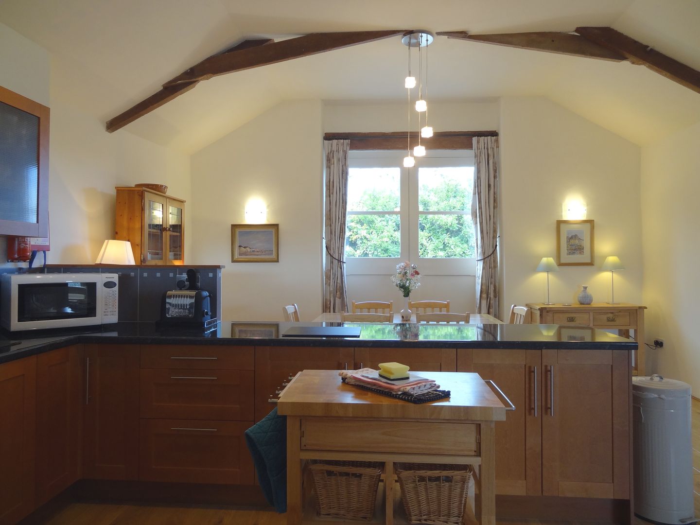 Crosscombe Barn Loddiswell Kitchen With Window