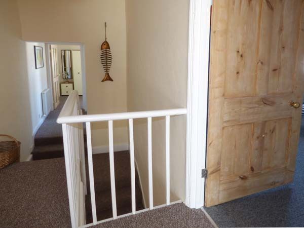 Dingarth Holiday Cottage In Tenby30