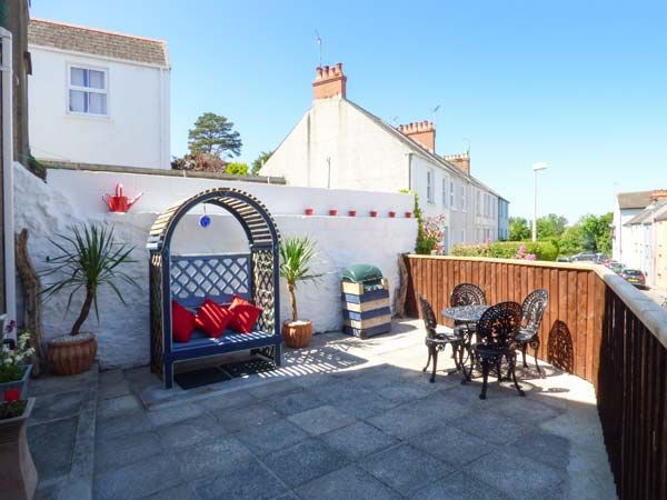Dingarth Holiday Cottage In Tenby32