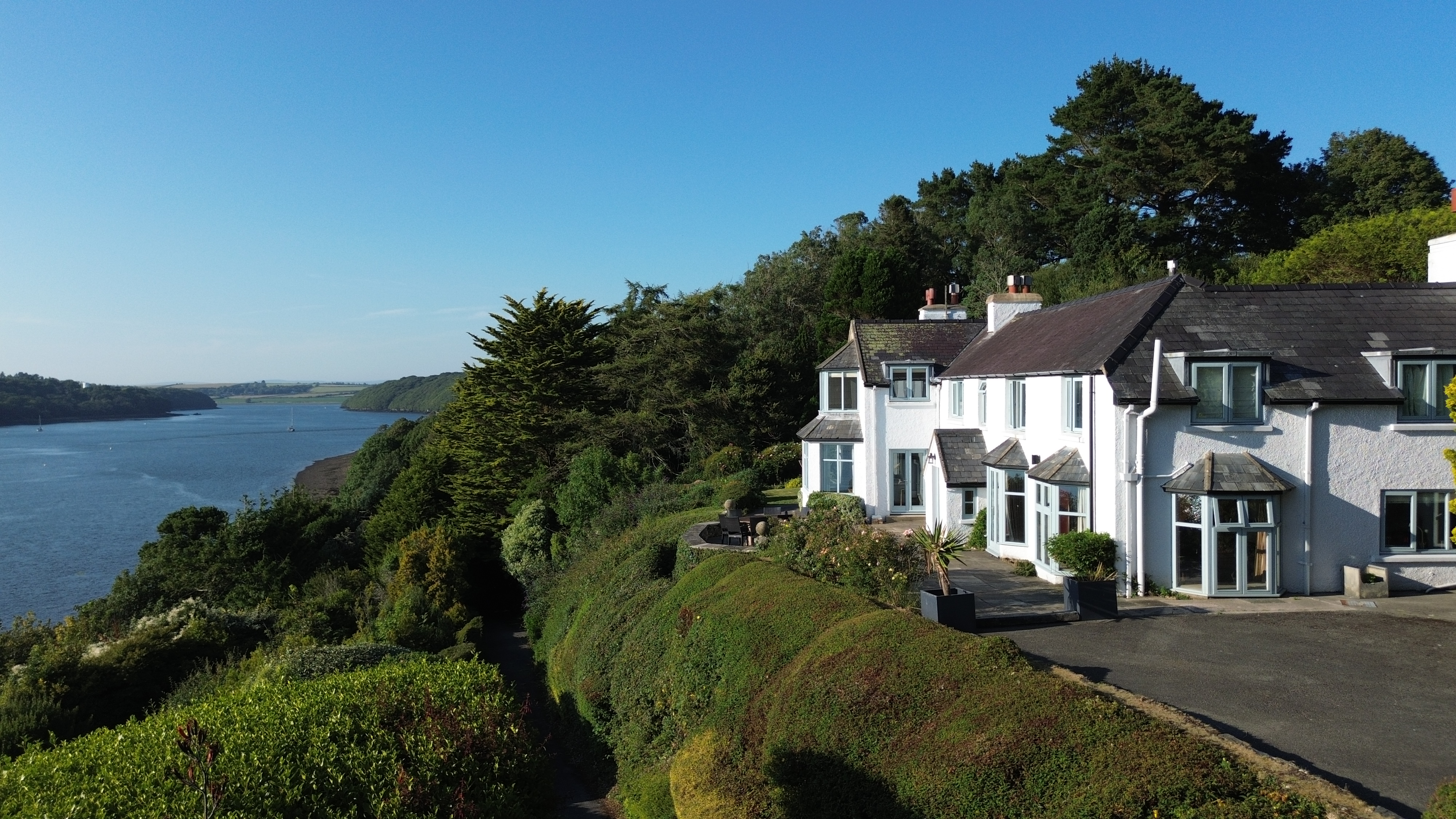 Holiday Cottage Reviews for Four Ashes - Self Catering Property in Pembroke Dock, Pembrokeshire