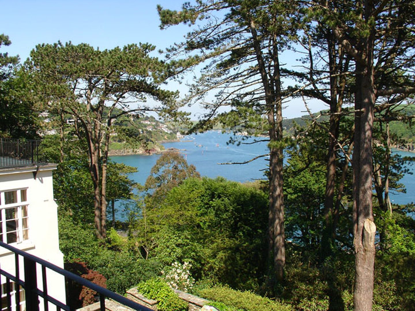 Flat 2 Salcombe View To Sea