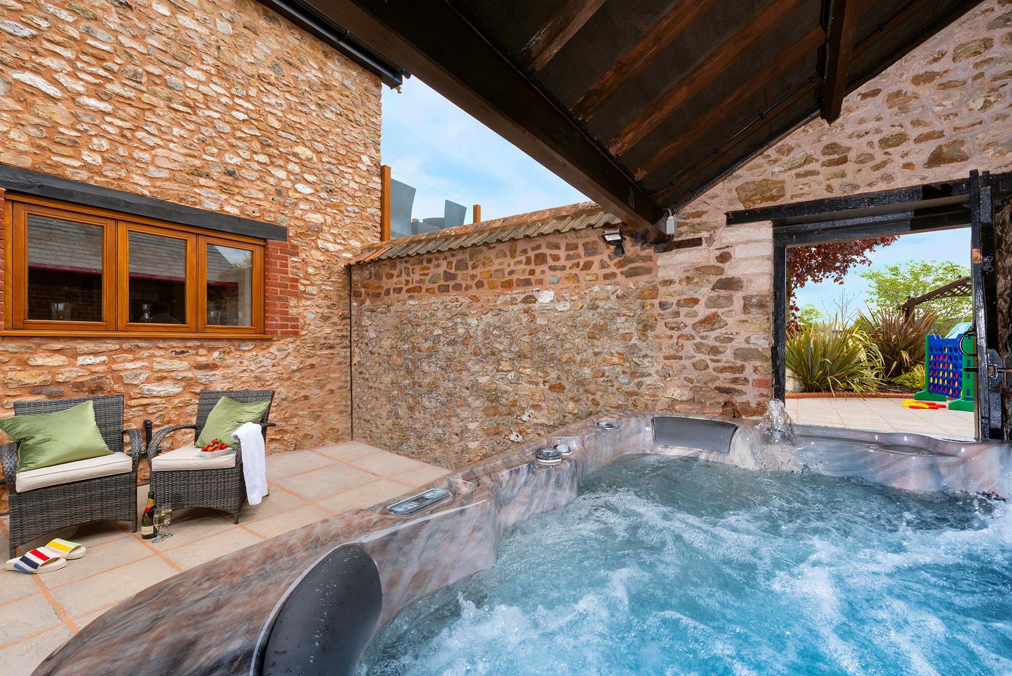 Foxhill Lodge Devon Hot Tub 2021