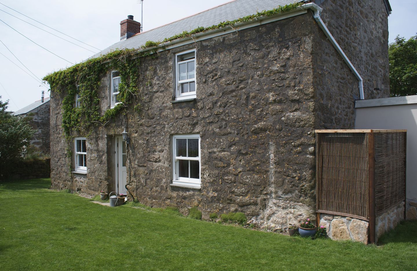 Holiday Cottage Reviews for Glebe Farmhouse - Holiday Cottage in St Just, Cornwall inc Scilly