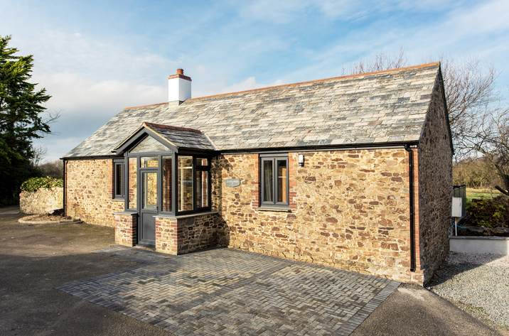 Godolphin Stable Cottage1