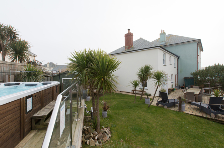 Holiday Cottage Reviews for Headland Views - Self Catering Property in Newquay, Cornwall inc Scilly