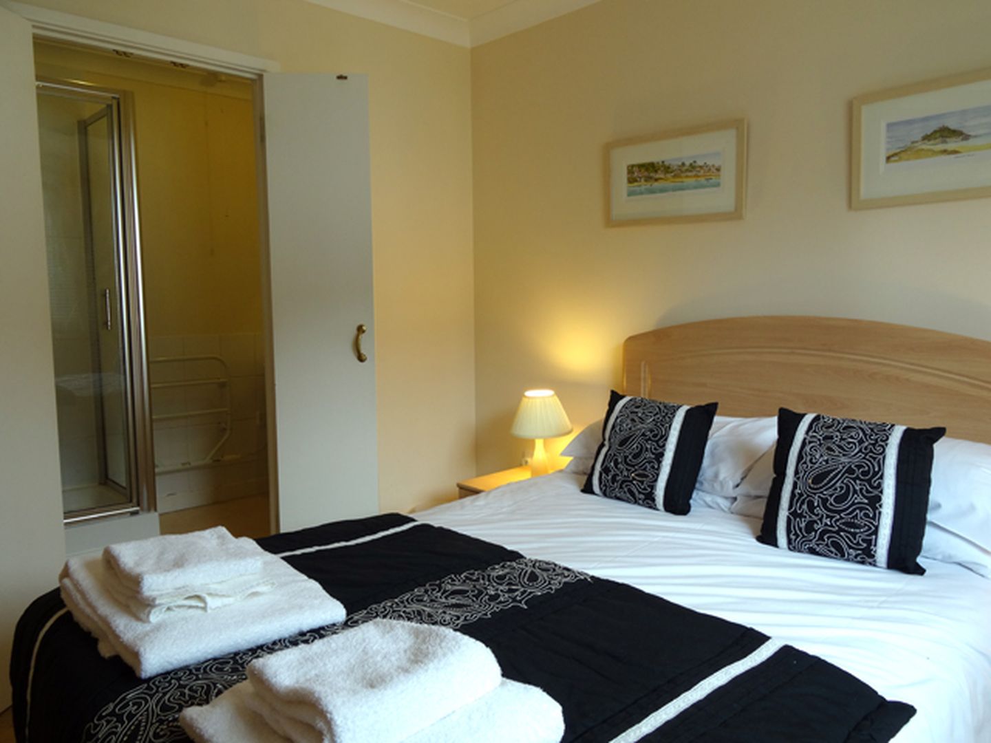 Herons Reach Falmouth Double Bedroom Ensuite