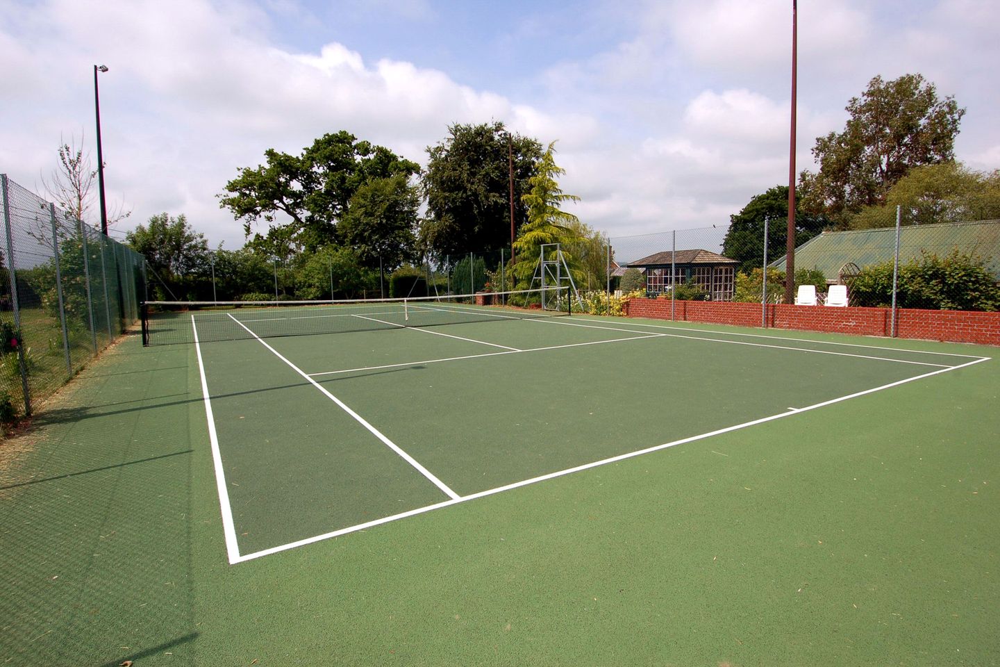 Higher Yelland Cottage Whimple Tennis Court