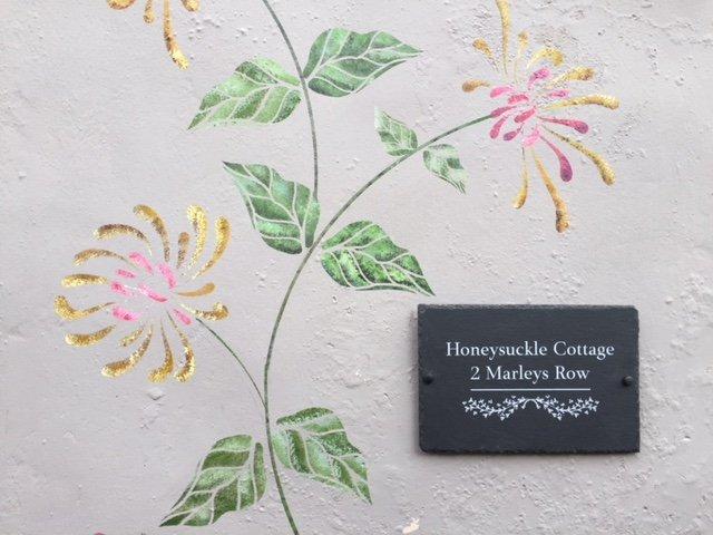 Holiday Cottage Reviews for Honeysuckle Cottage - Holiday Cottage in Porlock, Somerset