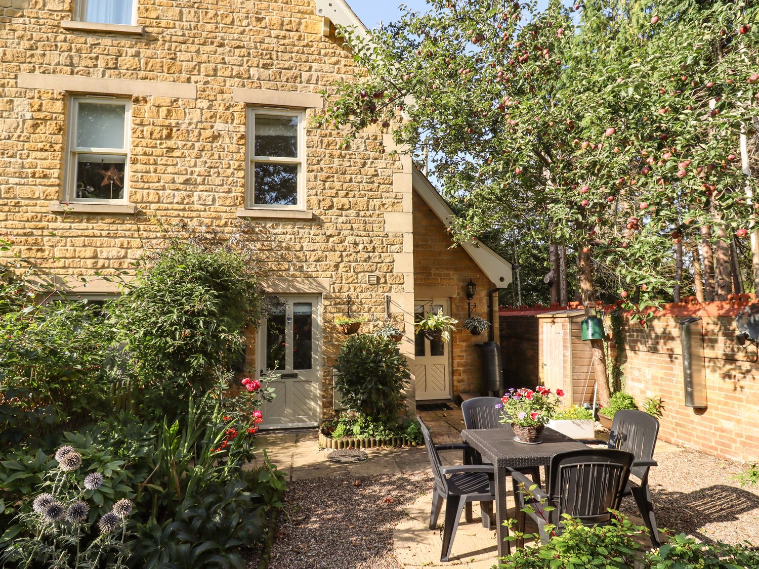 Holiday Cottage Reviews for Jasmine Cottage - Holiday Cottage in Chipping Campden, Gloucestershire
