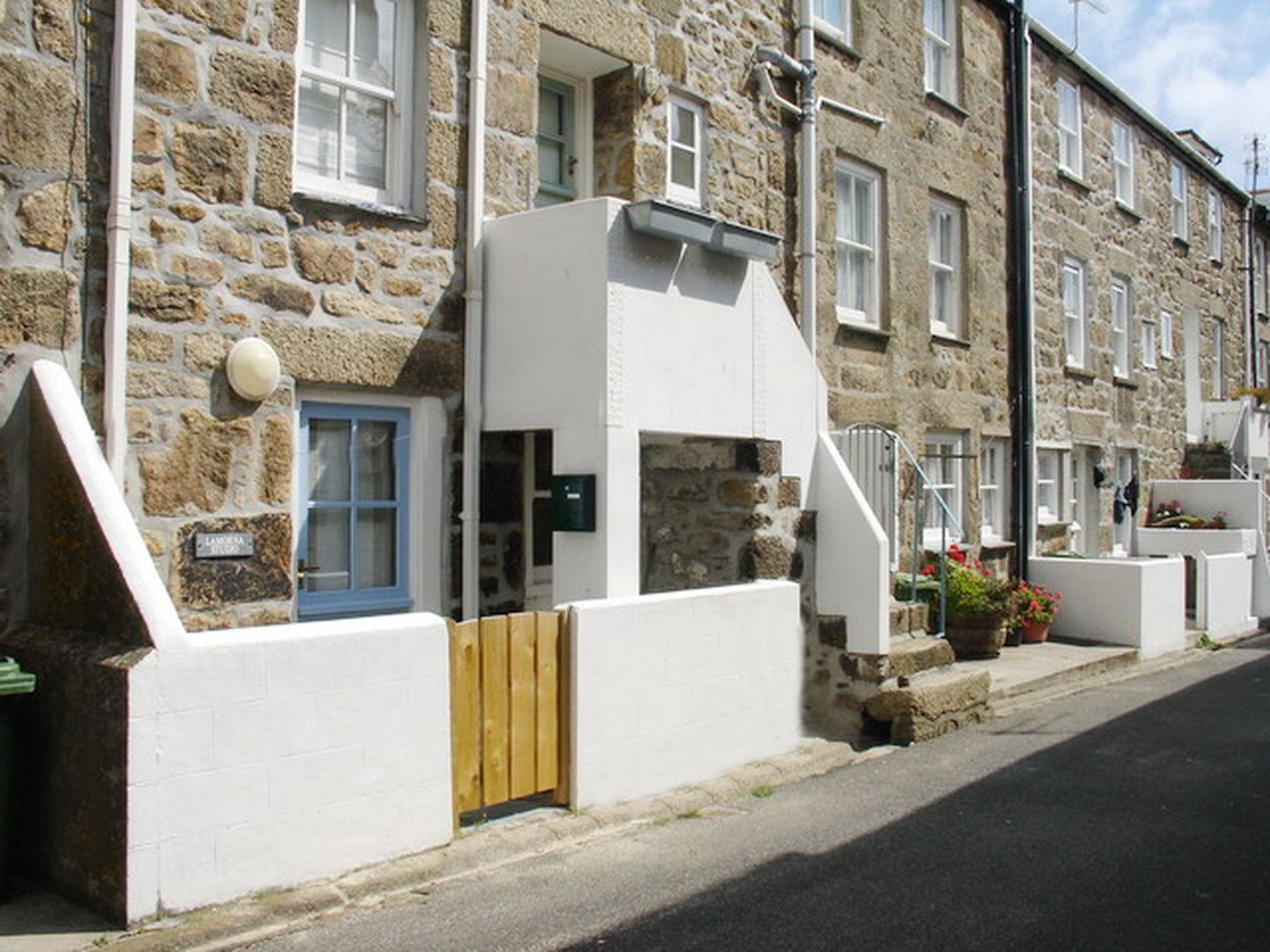 Holiday Cottage Reviews for Lamorna Studio - Holiday Cottage in St Ives, Cornwall inc Scilly