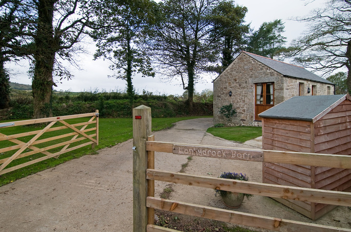 Holiday Cottage Reviews for Lanhydrock Barn - Self Catering Property in Bodmin, Cornwall inc Scilly