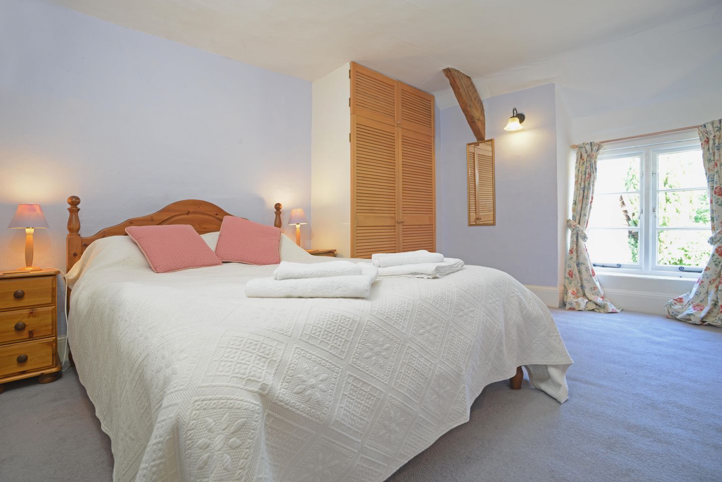Lower Cowley Farmhouse Double Bedroom