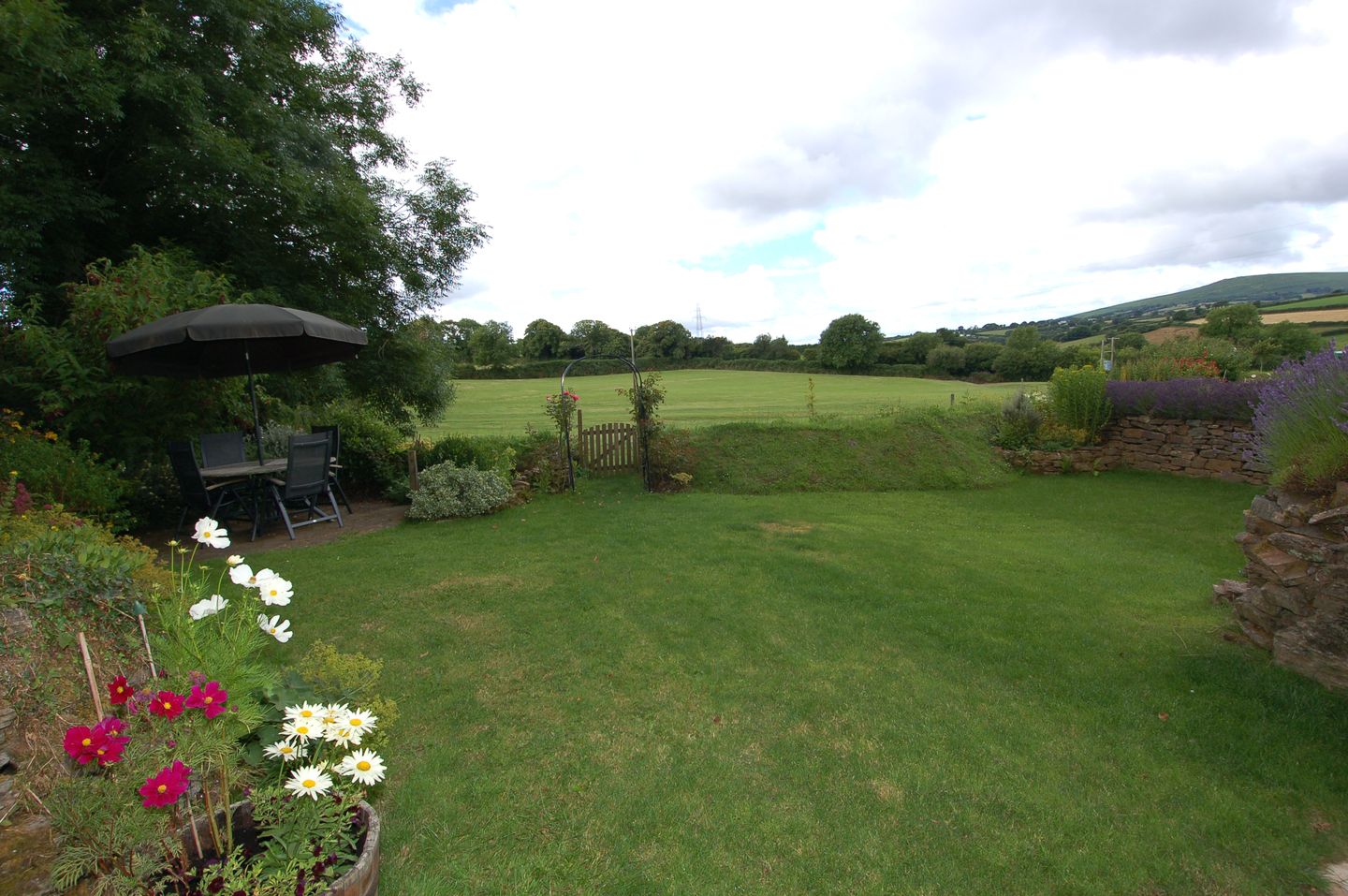 Lower Well Cottage Ugborough Garden