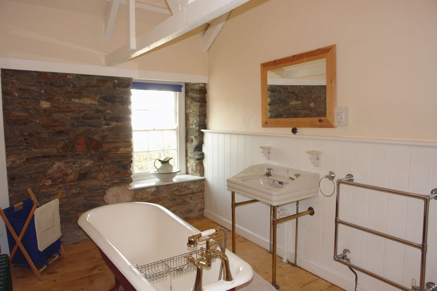 Mermaid Cottage Gorran Haven Bathroom