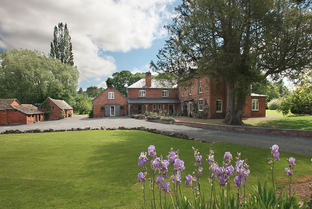Monnington House