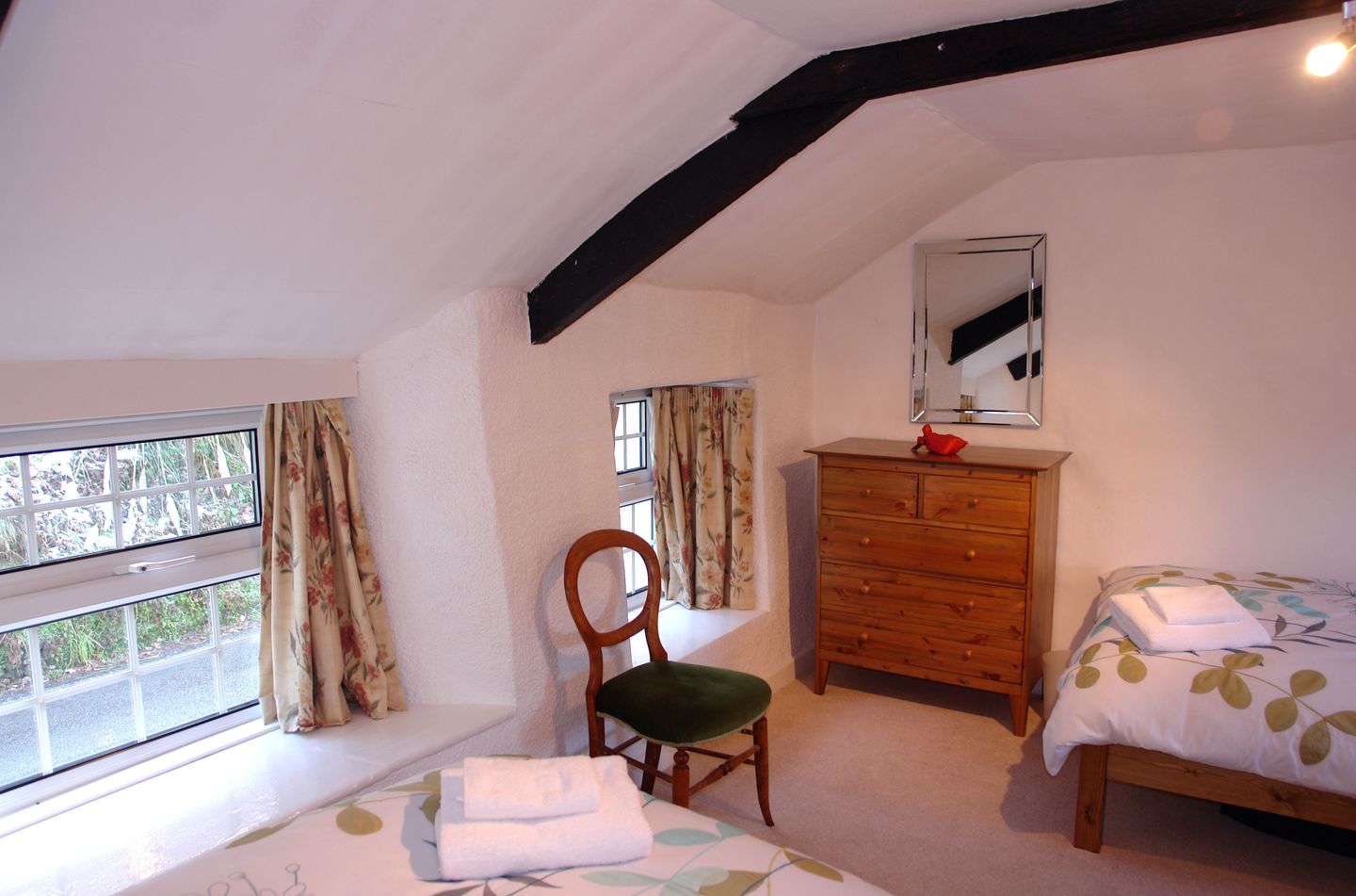 Mote Cottage Lerryn Single Bedroom