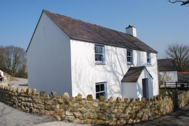Holiday Cottage Reviews for Orchard Cottage - Holiday Cottage in Gower, West Glamorgan