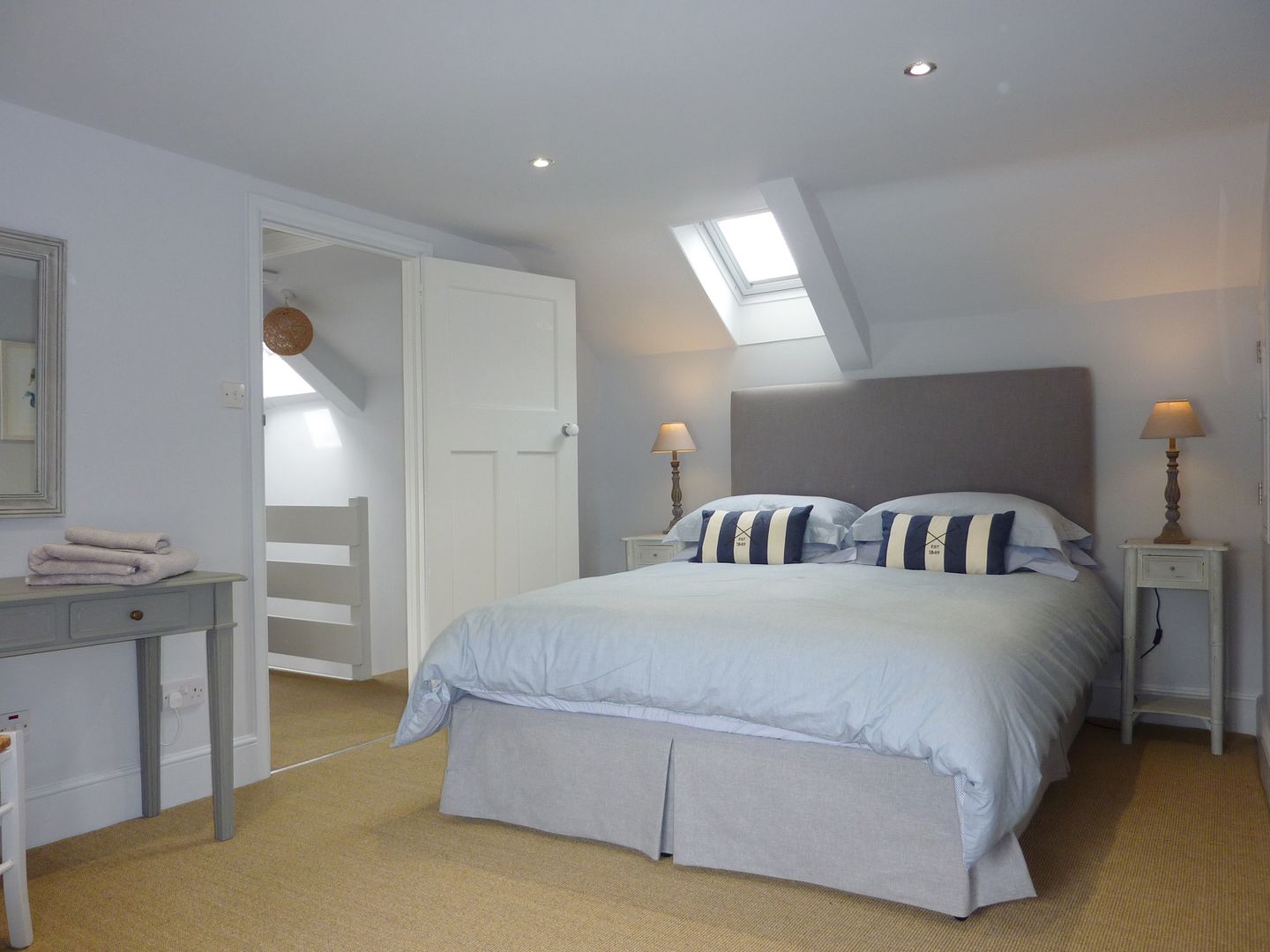 Prydes Cottage St Mawes Double Bedroom
