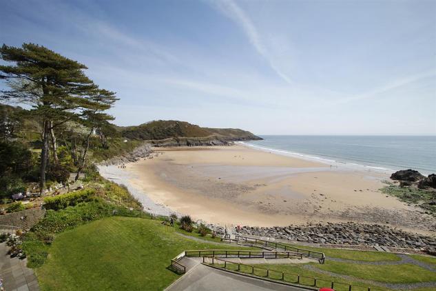 Holiday Cottage Reviews for Redcliffe Apartments - Self Catering in Gower, West Glamorgan