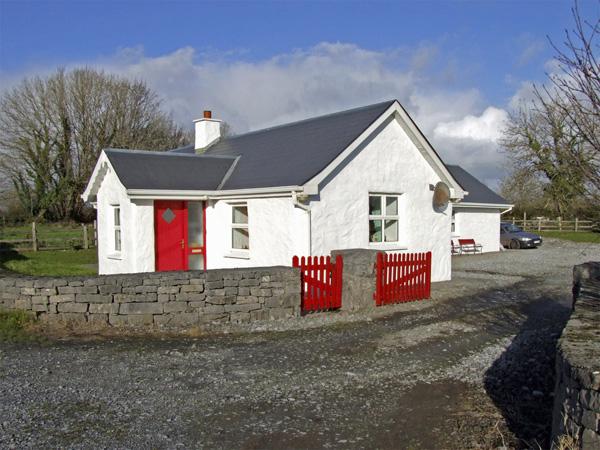 Holiday Cottage Reviews for Delia's Cottage - Holiday Cottage in Ballinrobe, Mayo