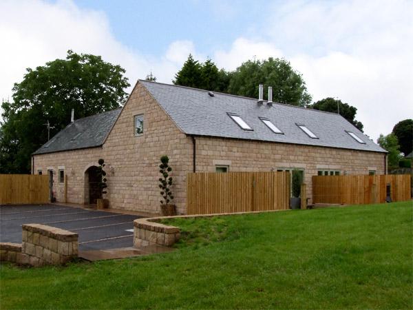Holiday Cottage Reviews for Heythrop - Self Catering in Farley, Staffordshire