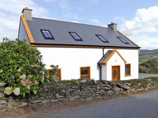 Holiday Cottage Reviews for Mary Agnes Cottage - Holiday Cottage in Allihies, Cork