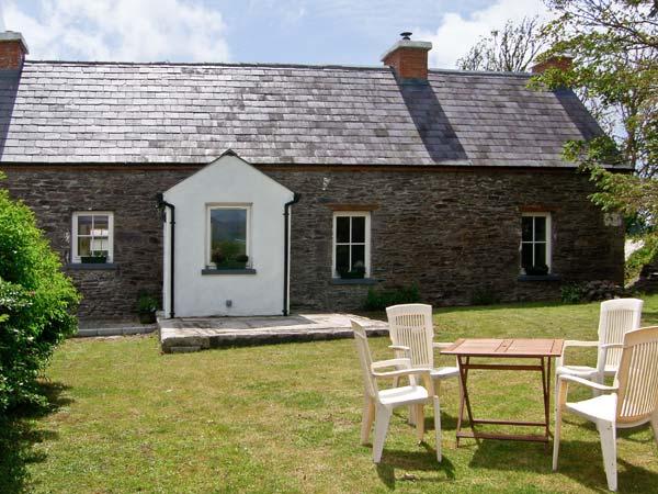 Holiday Cottage Reviews for Brosnan's Cottage - Holiday Cottage in Dingle, Kerry