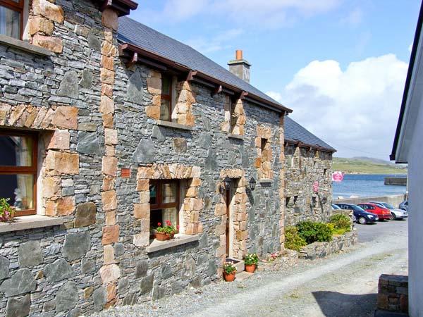 Holiday Cottage Reviews for King Cottage - Holiday Cottage in Cleggan, Galway