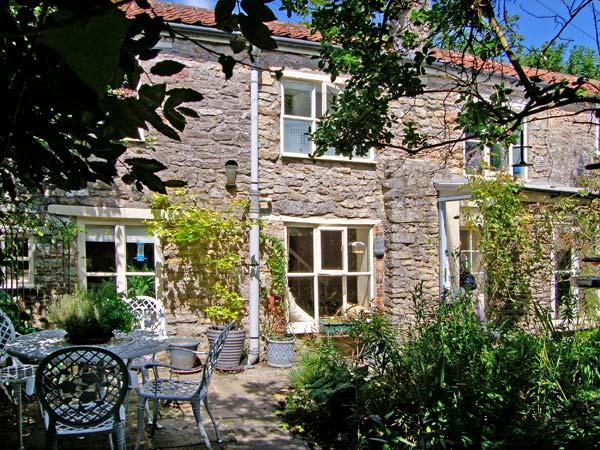 Holiday Cottage Reviews for The Hermitage - Self Catering Property in Frome, Somerset