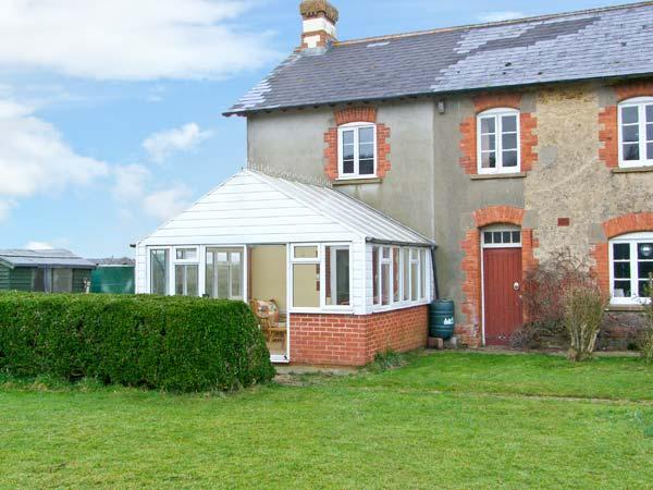 Holiday Cottage Reviews for Downside - Cottage Holiday in Mosterton, Dorset