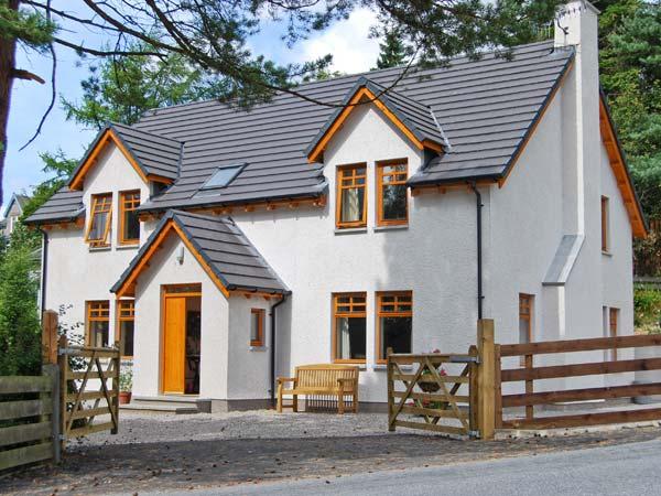 Holiday Cottage Reviews for Thistle Dhu - Cottage Holiday in Newtonmore, Highlands