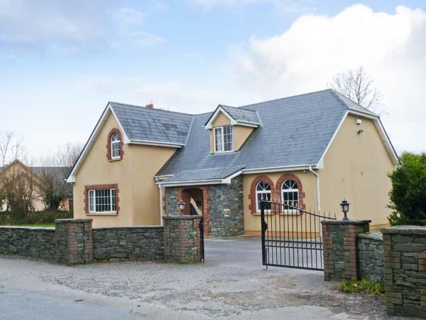 Holiday Cottage Reviews for Fernwood - Cottage Holiday in Killarney, Kerry