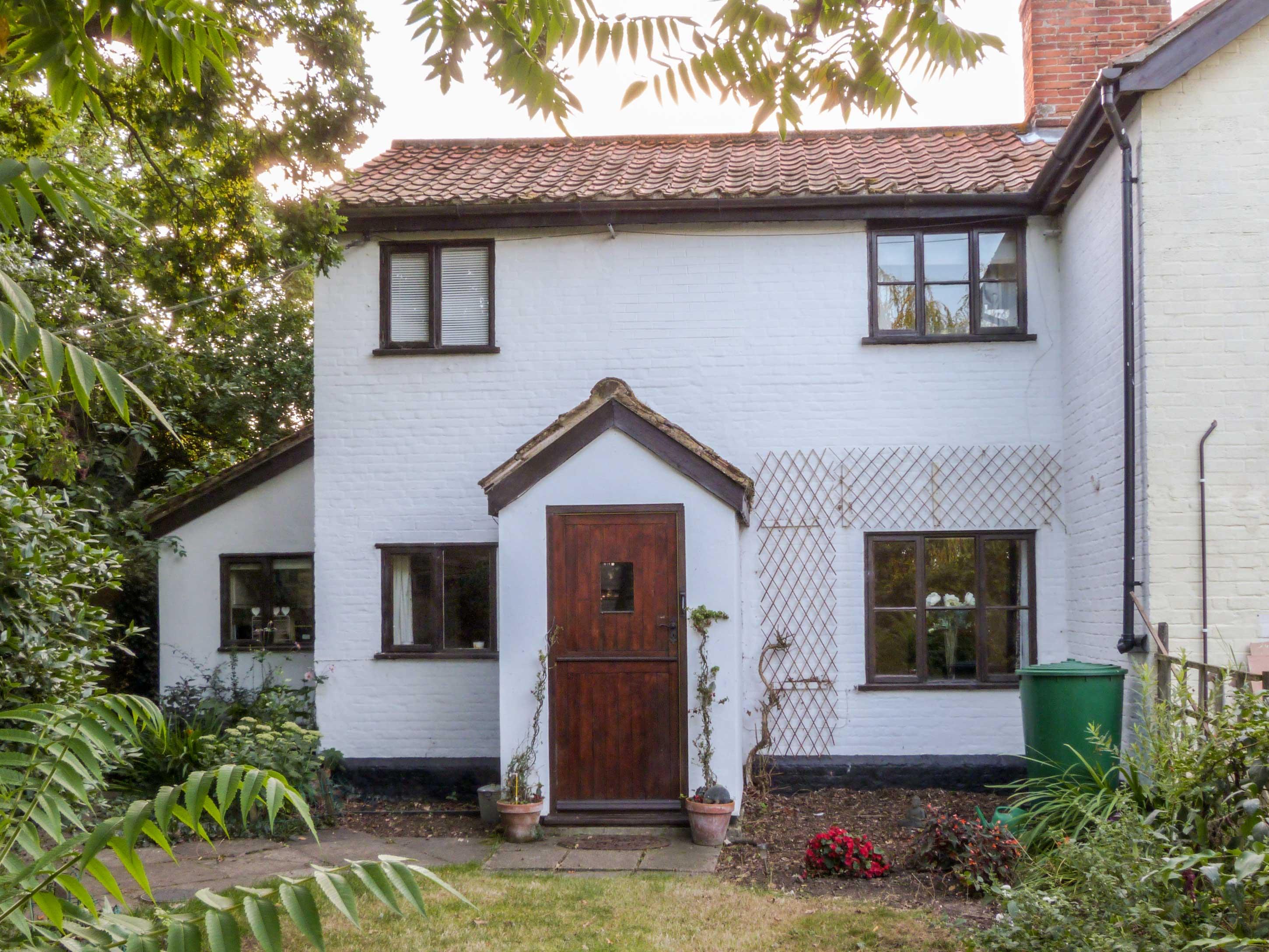 Holiday Cottage Reviews for Little Swattesfield Cottage - Self Catering in Eye, Suffolk