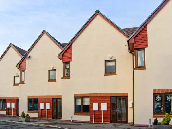 Holiday Cottage Reviews for Marina View - Cottage Holiday in Amble, Northumberland