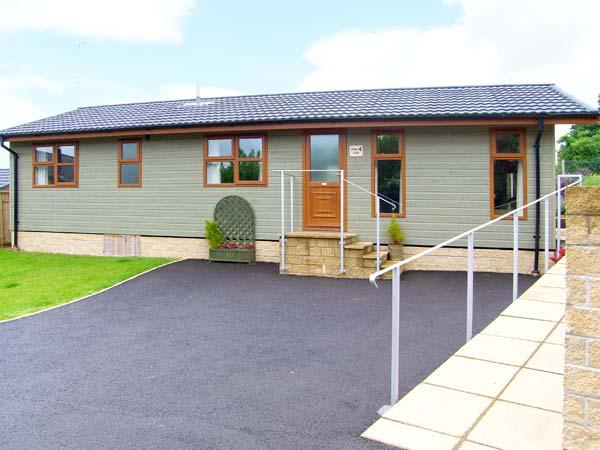 Holiday Cottage Reviews for Poppy Lodge - Self Catering in Charlton Horethorne, Somerset