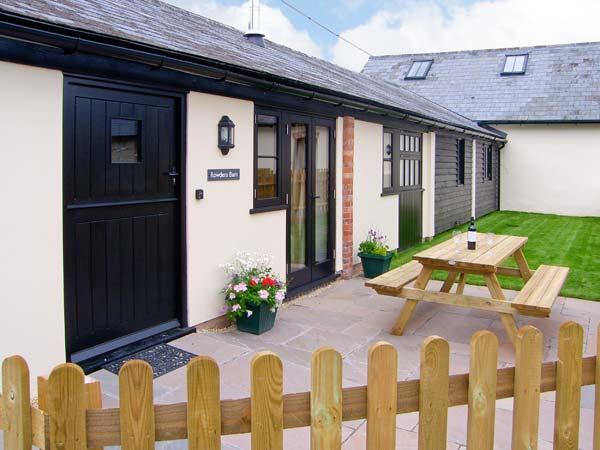Holiday Cottage Reviews for Rowdens Barn - Cottage Holiday in Winterborne Stickland, Dorset