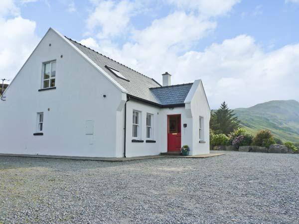 Holiday Cottage Reviews for Holly Glen - Holiday Cottage in Ardara, Donegal
