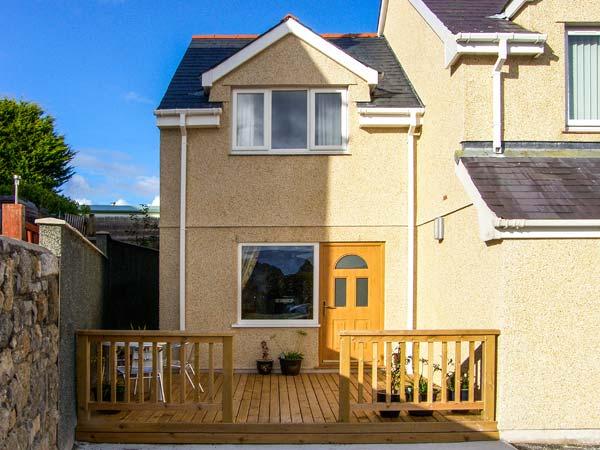 Holiday Cottage Reviews for Bryn Y Don Cottage - Cottage Holiday in Benllech, Isle of Anglesey
