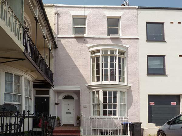 Holiday Cottage Reviews for Casa Mar Bella - Self Catering in Ramsgate, Kent