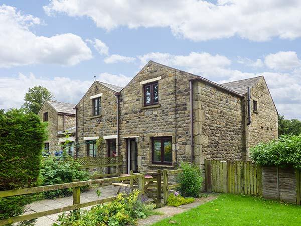 Holiday Cottage Reviews for October Cottage - Self Catering Property in Clapham, North Yorkshire