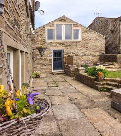 Holiday Cottage Reviews for Ash Tree Barn - Holiday Cottage in Luddenden, West Yorkshire