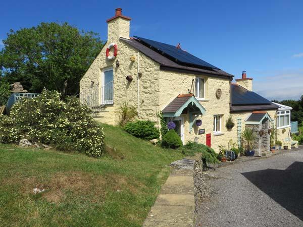 Holiday Cottage Reviews for Crow's Nest Cottage - Holiday Cottage in Benllech, Isle of Anglesey