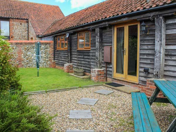 Holiday Cottage Reviews for Duckling Barn - Holiday Cottage in Bacton, Norfolk