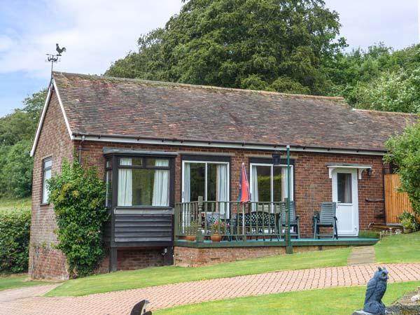 Holiday Cottage Reviews for Monks Cottage - Cottage Holiday in Faversham, Kent