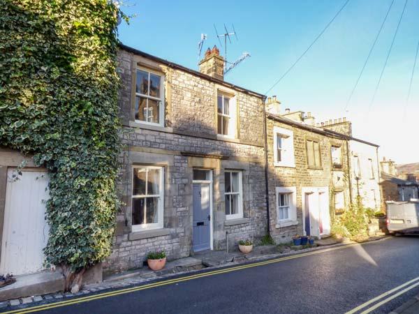 Holiday Cottage Reviews for Honey Cottage - Holiday Cottage in Kirkby Lonsdale, Cumbria