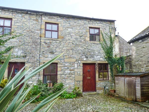 Holiday Cottage Reviews for Hedgehog Cottage - Cottage Holiday in Settle, North Yorkshire