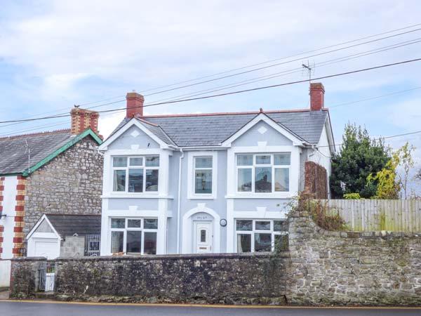 Holiday Cottage Reviews for Pen Hill - Holiday Cottage in Llantwit Major, West Glamorgan