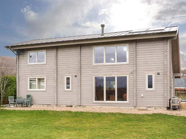 Holiday Cottage Reviews for Orion Lodge - Holiday Cottage in Fort William, Highlands